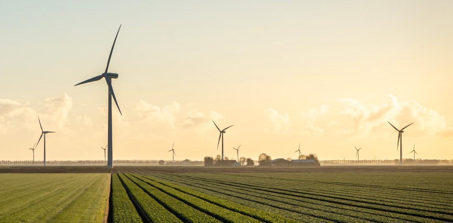 Wind turbines op het vaste land